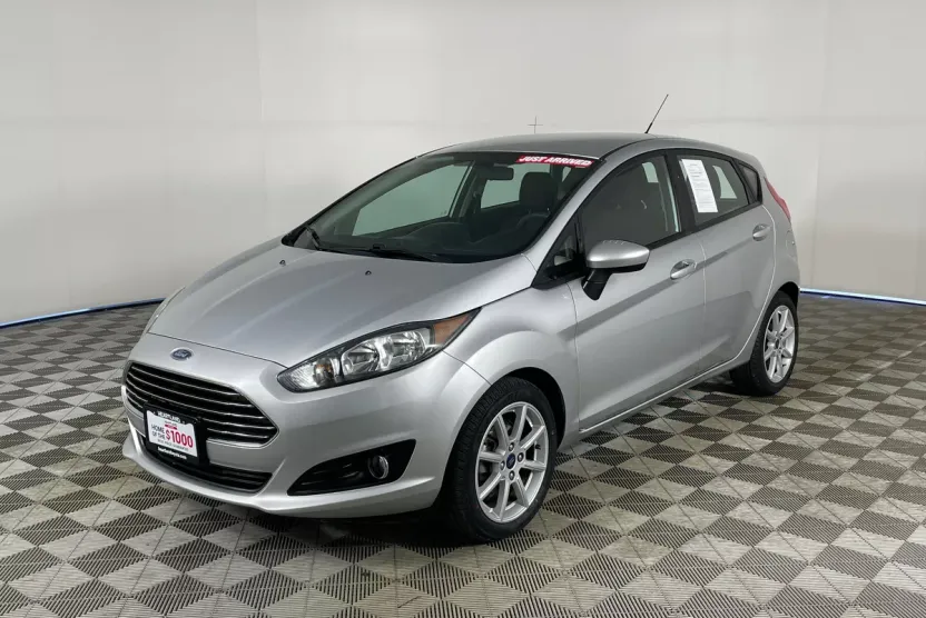 2019 Ford Fiesta SE photo 1