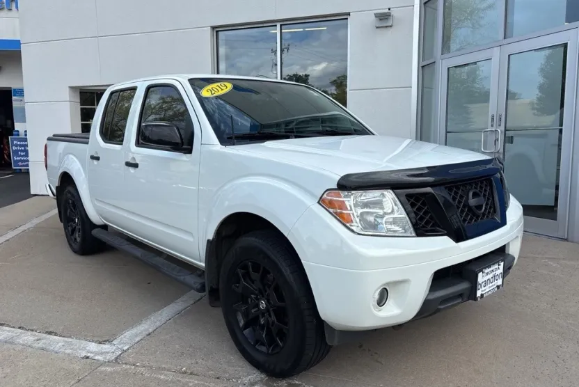 2019 Nissan Frontier SV photo 1