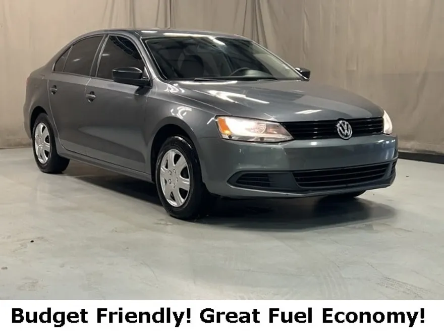2013 Volkswagen Jetta 2.0 S photo 1