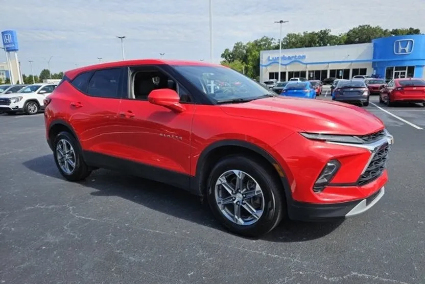 2023 Chevrolet Blazer 2LT photo 1