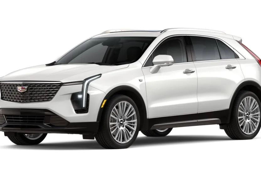 2025 Cadillac XT4 Premium Luxury photo 1