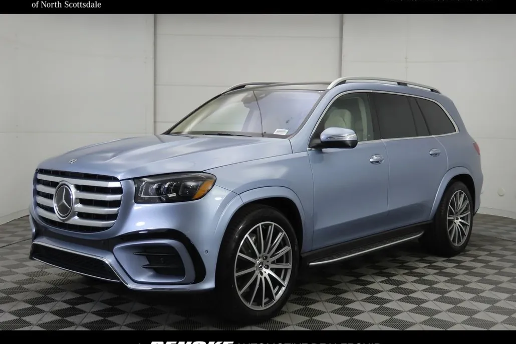 2026 Mercedes Benz GLS 580 4MATIC photo 1