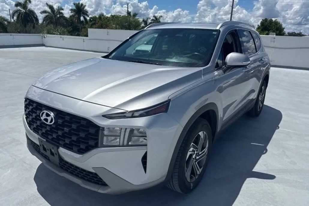 2023 Hyundai Santa Fe SEL photo 1