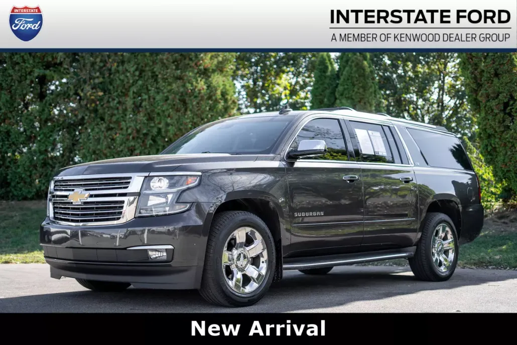 2016 Chevrolet Suburban LTZ photo 1