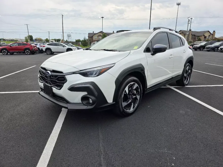 2024 Subaru Crosstrek Limited photo 1