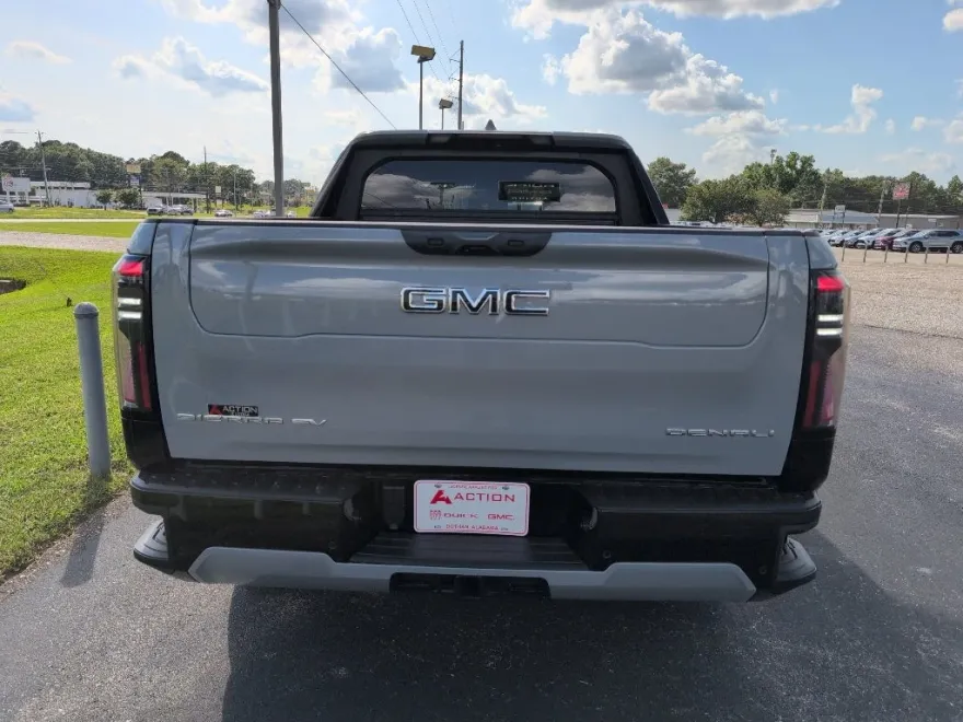 2025 Gmc Sierra EV Denali photo 1