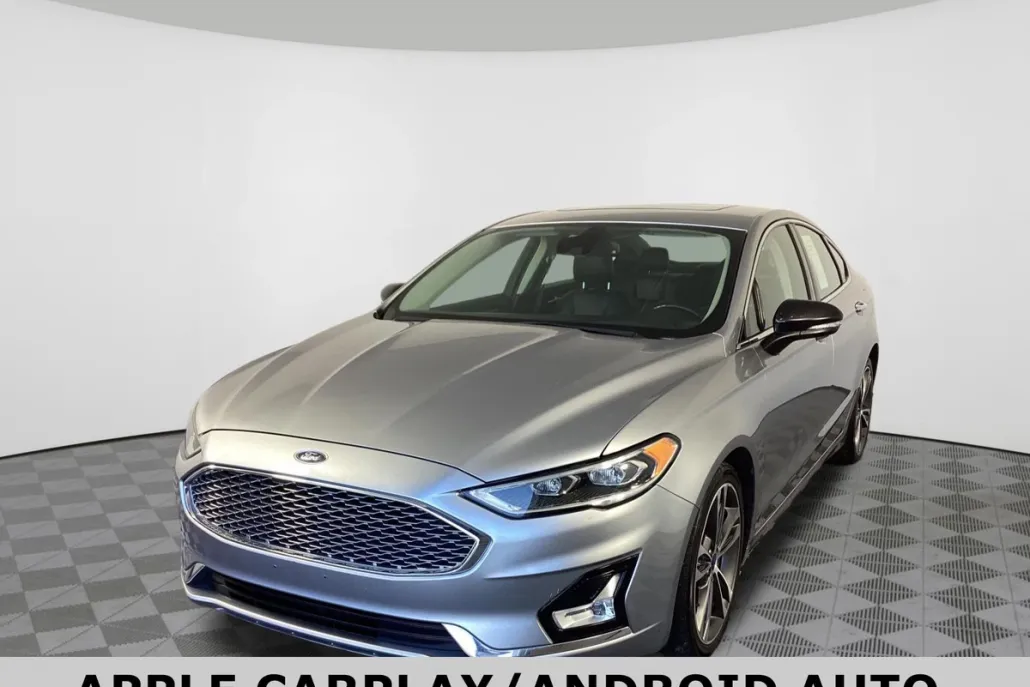 2020 Ford Fusion Titanium photo 1