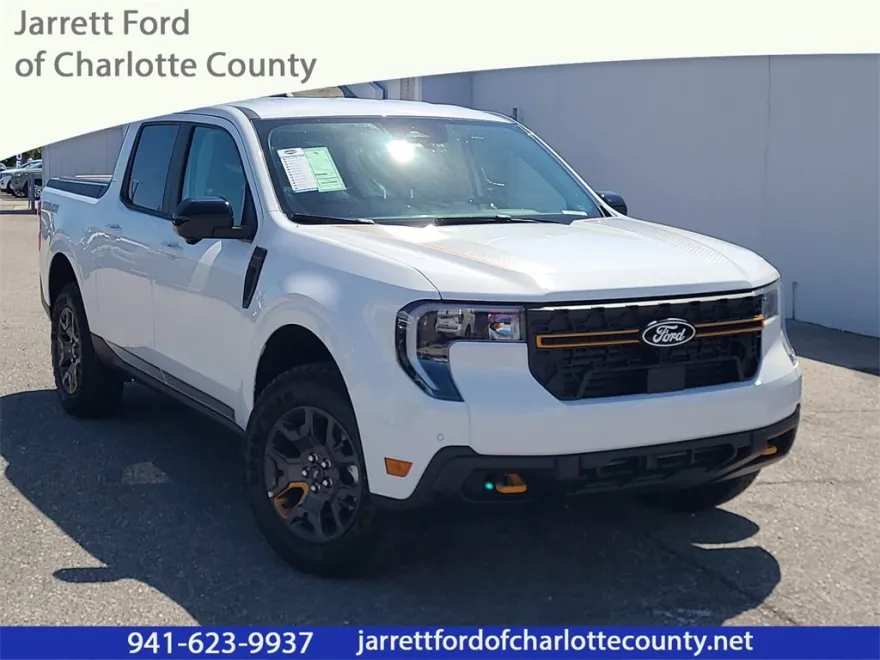 2025 Ford Maverick Tremor photo 1