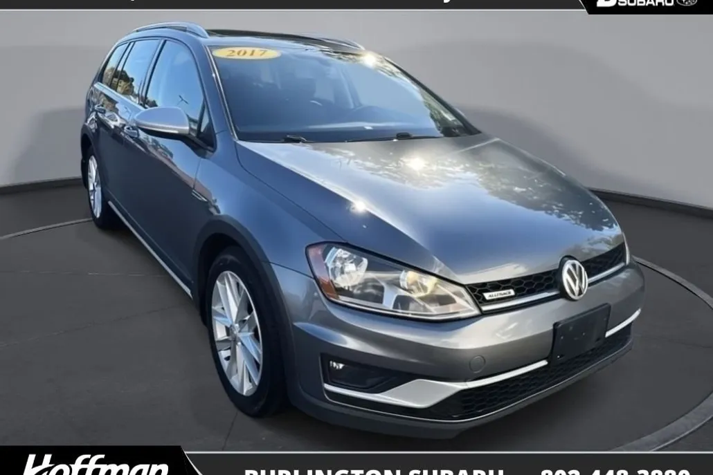 2017 Volkswagen Golf Alltrack TSI photo 1