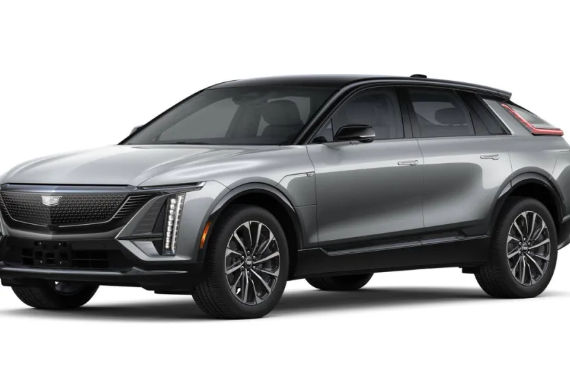 2025 Cadillac Lyriq Sport photo 1