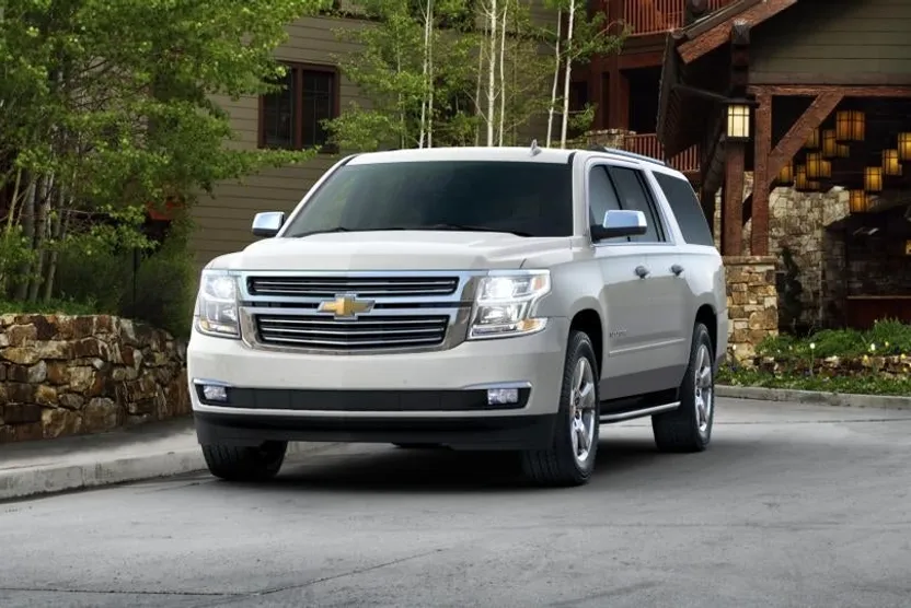 2017 Chevrolet Suburban 1500 Premier photo 1