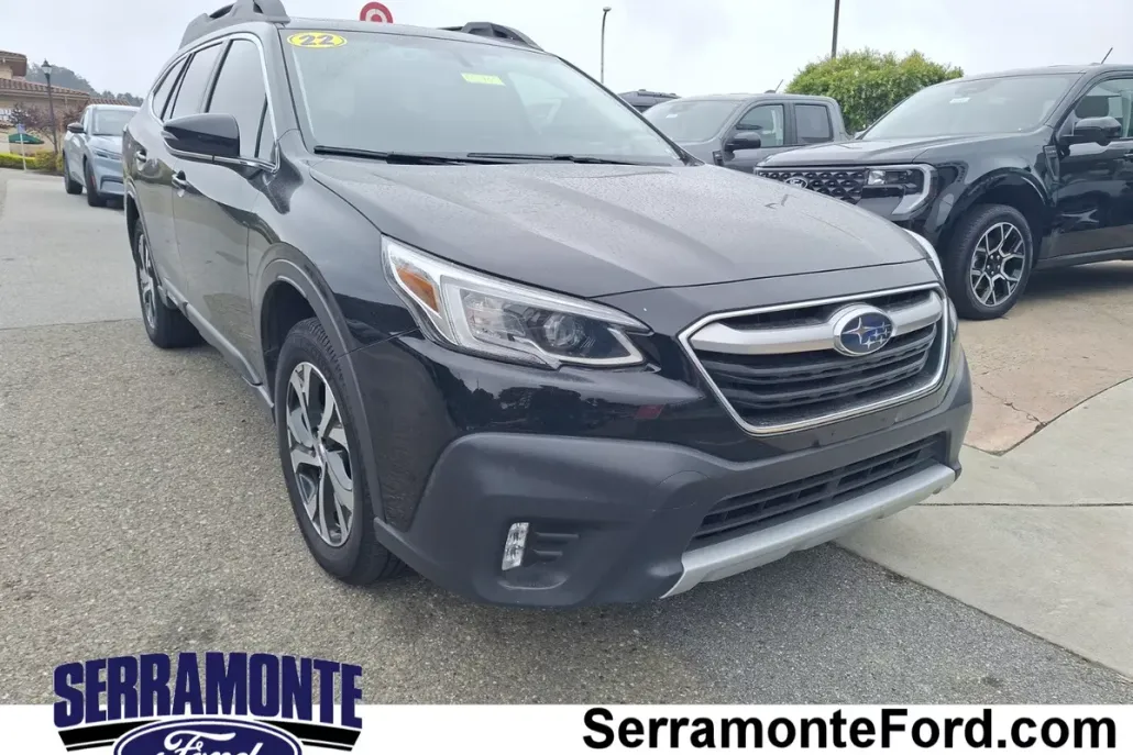 2022 Subaru Outback Limited XT photo 1