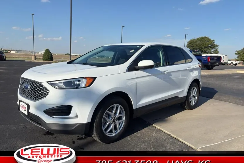 2024 Ford Edge SEL photo 1