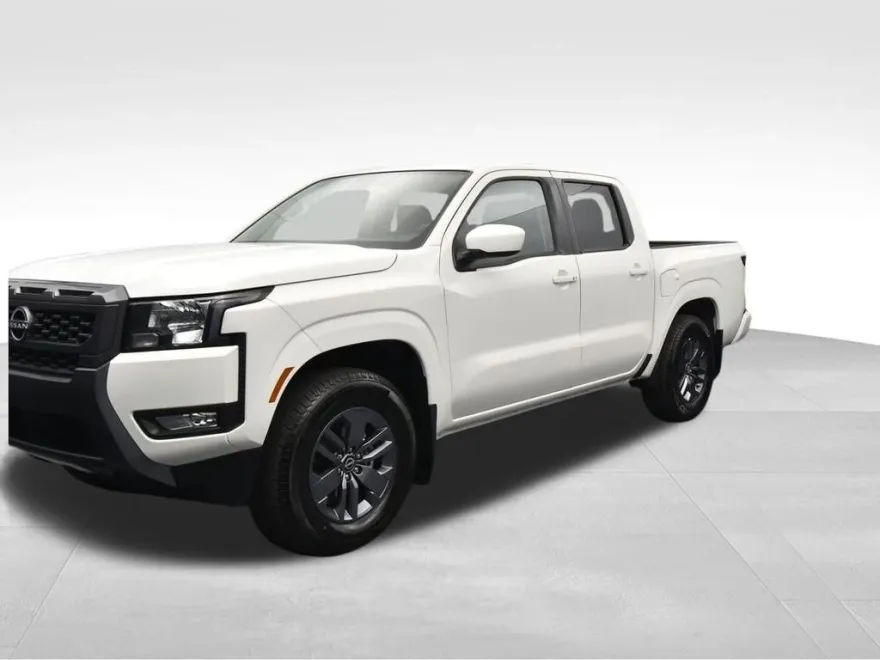 2025 Nissan Frontier SV photo 1