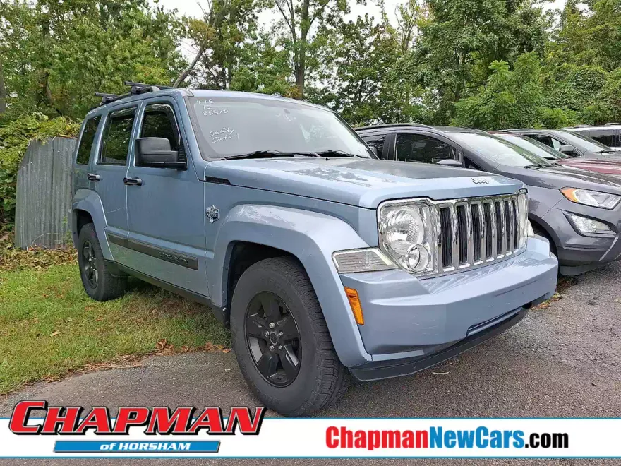 2012 Jeep Liberty Sport photo 1