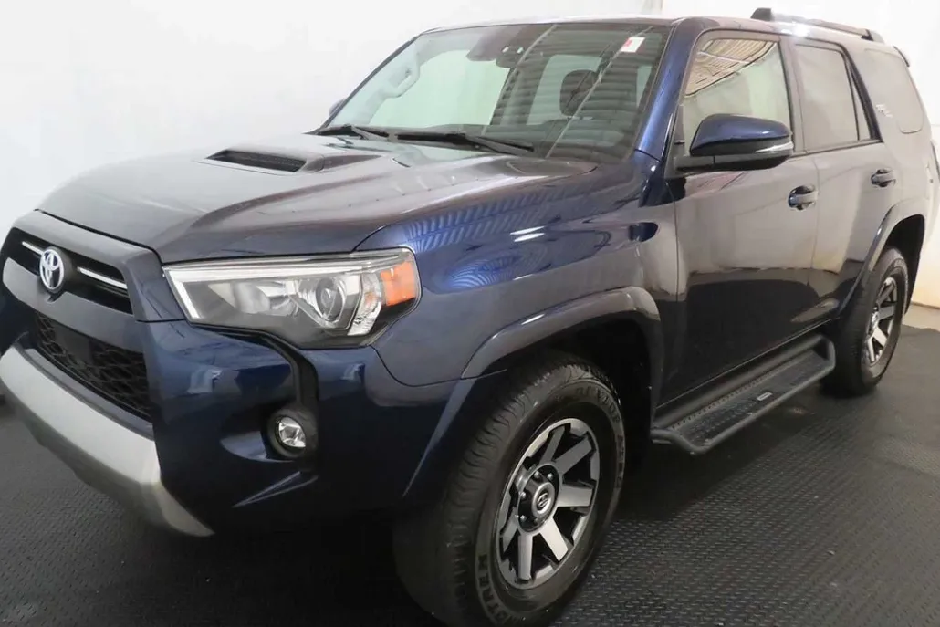 2023 Toyota 4Runner TRD Premium photo 1
