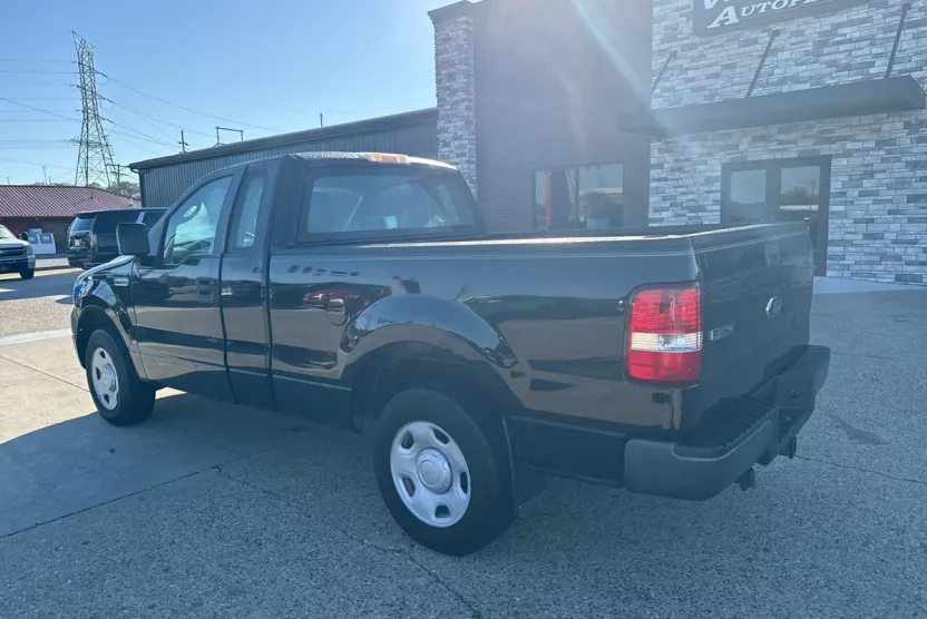 2011 Ford F-150 photo 1