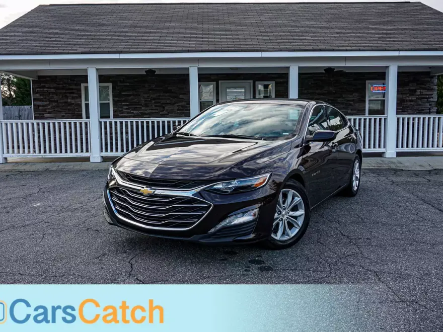 2021 Chevrolet Malibu photo 1