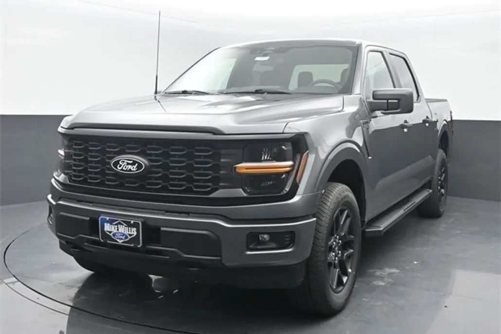 2025 Ford F-150 STX photo 1