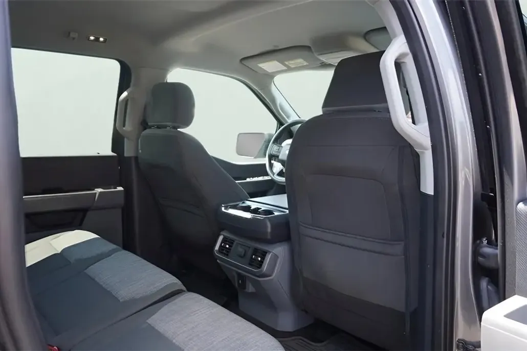 2022 Ford F-150 XLT photo 1