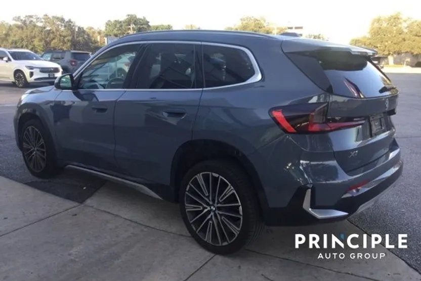 2023 Bmw X1 XDrive28i photo 1
