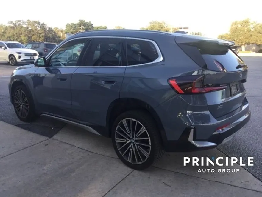 2023 Bmw X1 XDrive28i photo 1