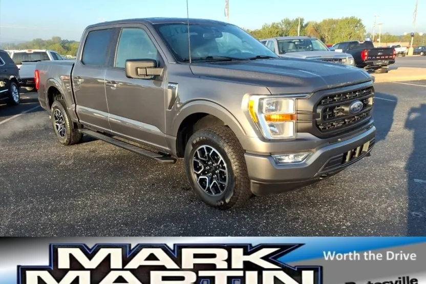2022 Ford F-150 XLT photo 1