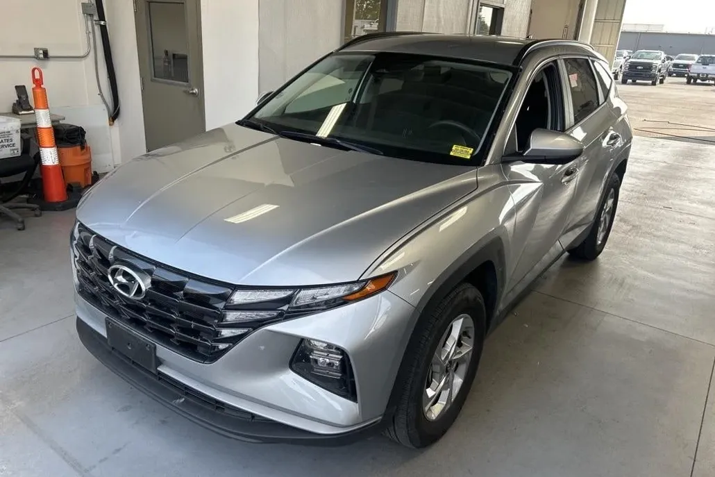 2024 Hyundai Tucson SEL photo 1