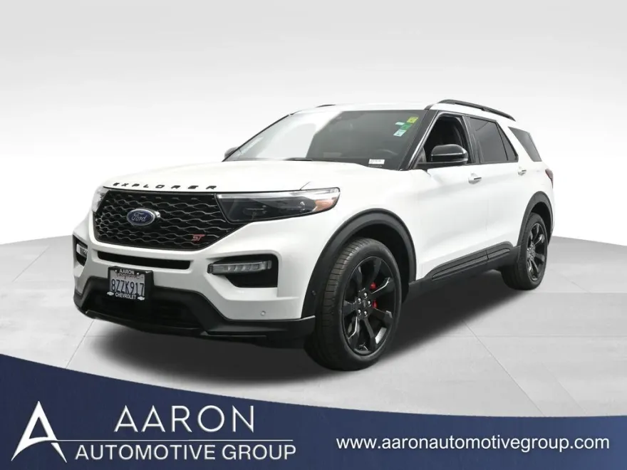 2022 Ford Explorer ST photo 1