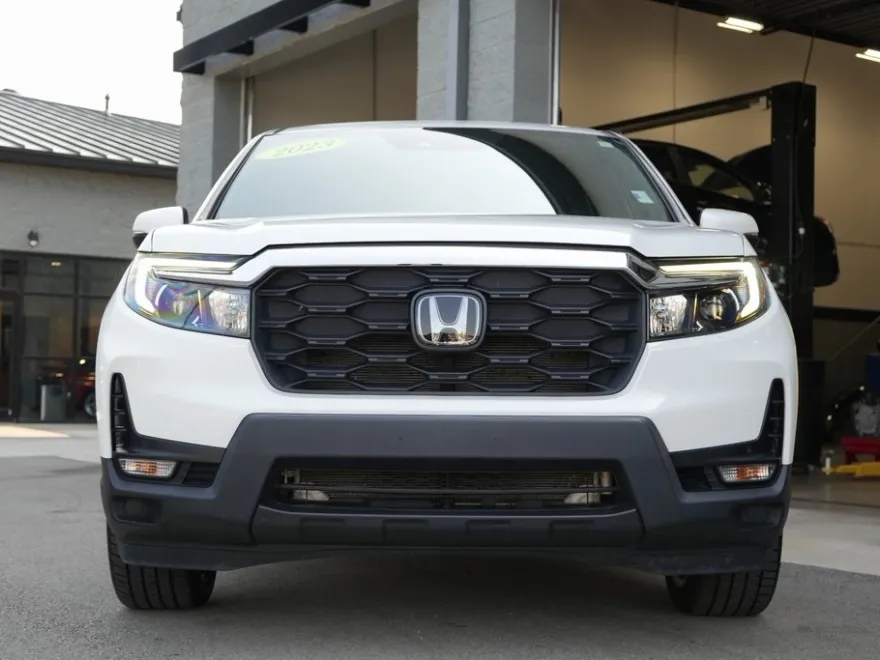 2023 Honda Passport EX-L photo 1
