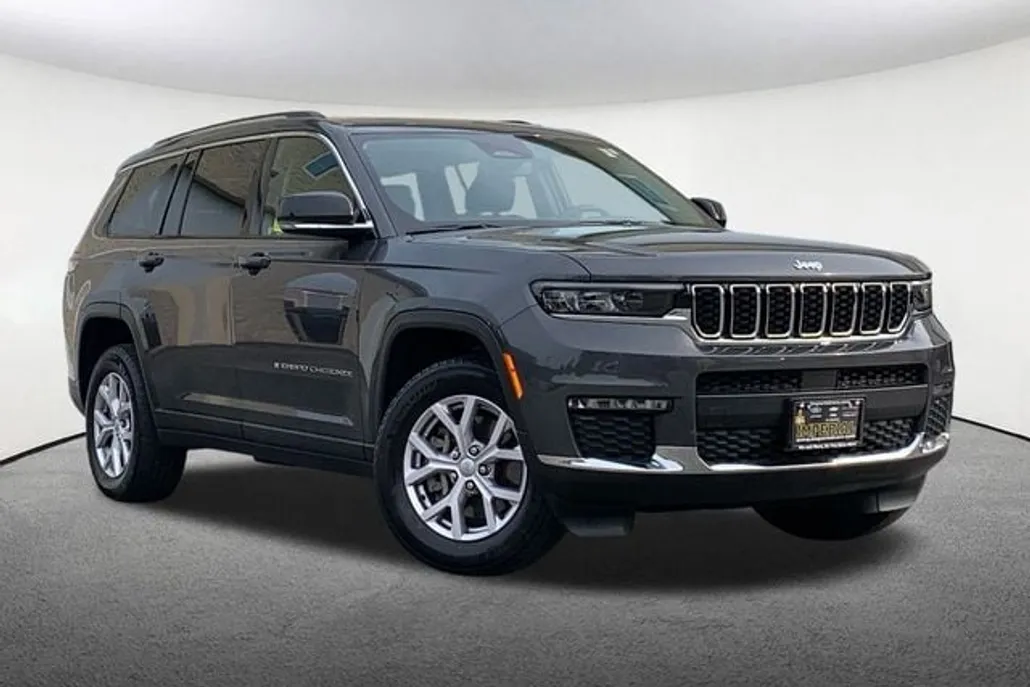 2022 Jeep Grand Cherokee Limited photo 1