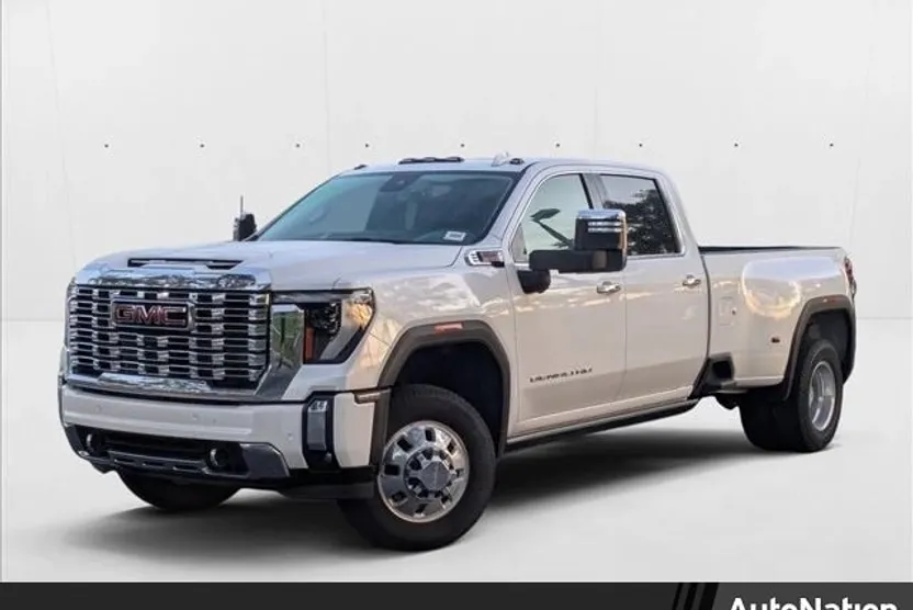 2024 Gmc Sierra 3500 HD Denali photo 1