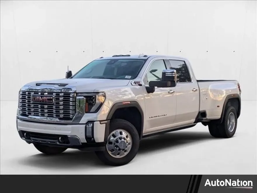 2024 Gmc Sierra 3500 HD Denali photo 1