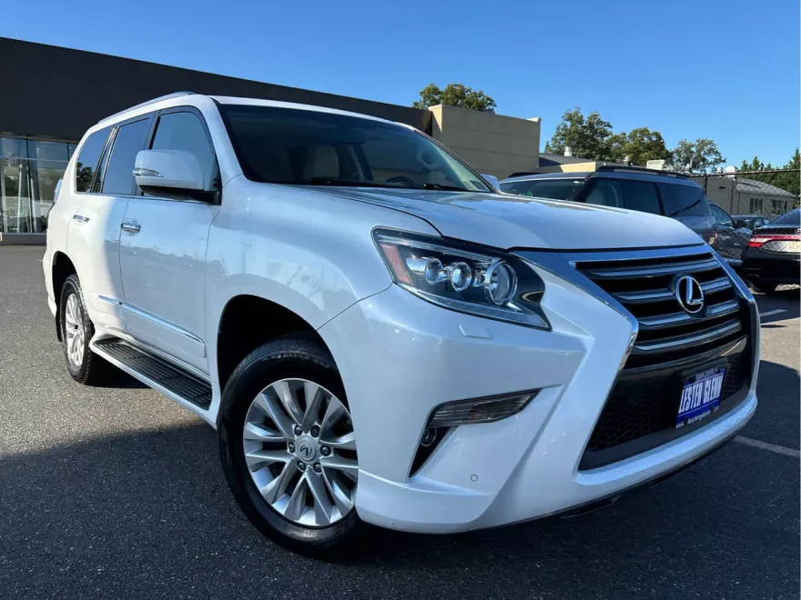 2017 Lexus GX 460 Premium photo 1