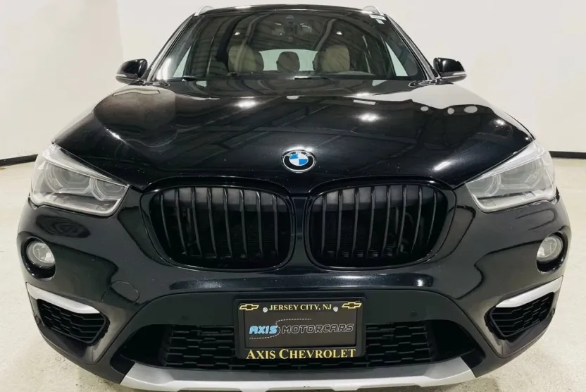 2017 Bmw X1 XDrive28i photo 1