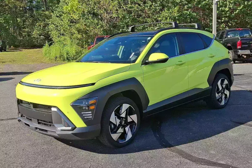 2024 Hyundai Kona Limited photo 1