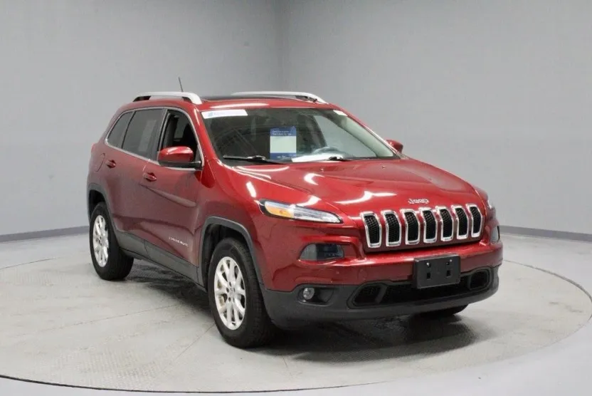 2014 Jeep Cherokee Latitude photo 1