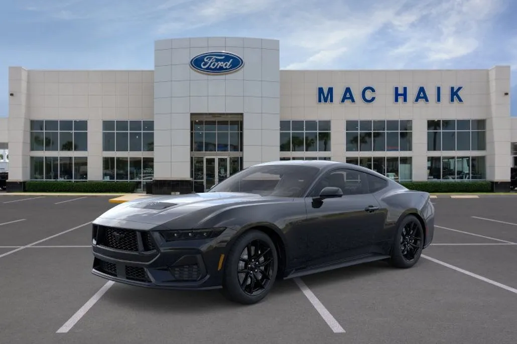 2025 Ford Mustang GT photo 1