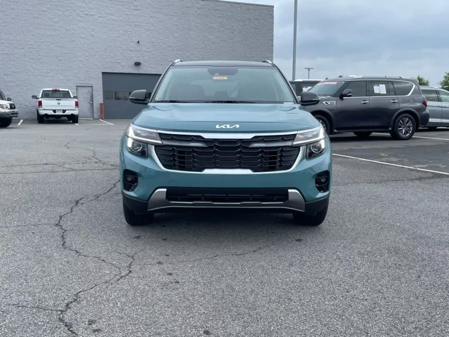2026 Kia Seltos S photo 1