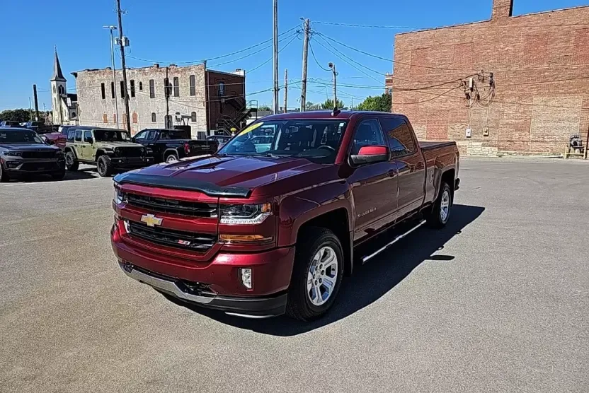 2017 Chevrolet Silverado 1500 photo 1