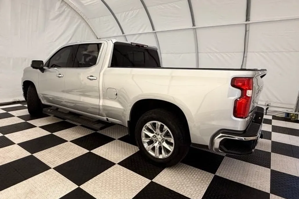 2022 Chevrolet Silverado 1500 LTZ photo 1