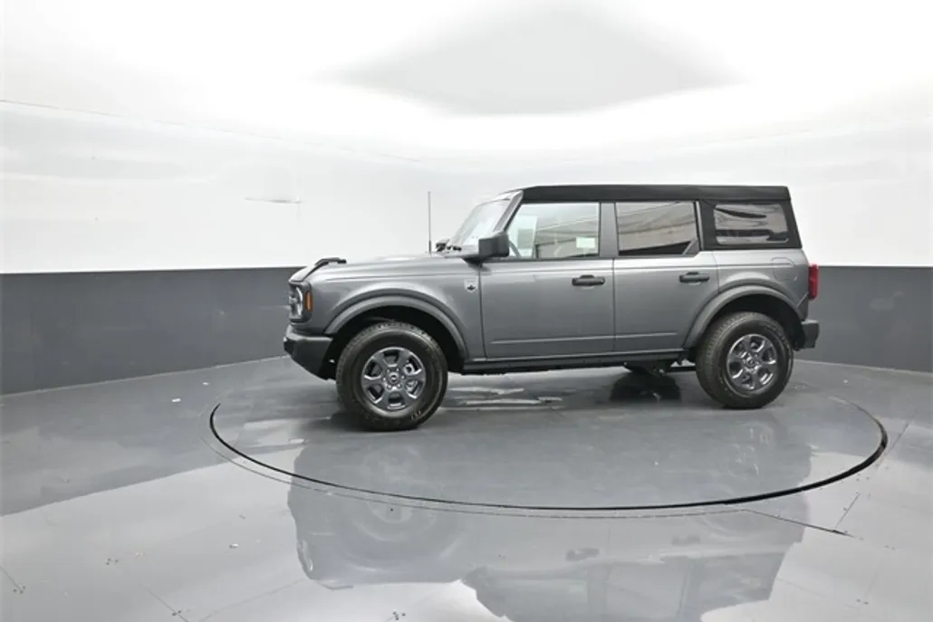 2025 Ford Bronco Big Bend photo 1