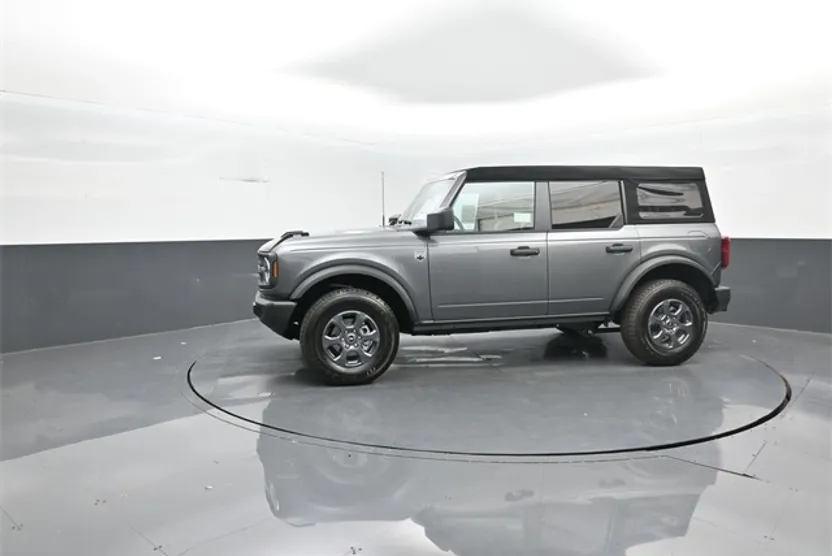 2025 Ford Bronco Big Bend photo 1