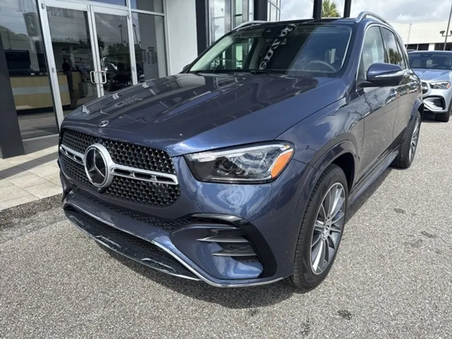 2025 Mercedes Benz GLE 350 4MATIC photo 1