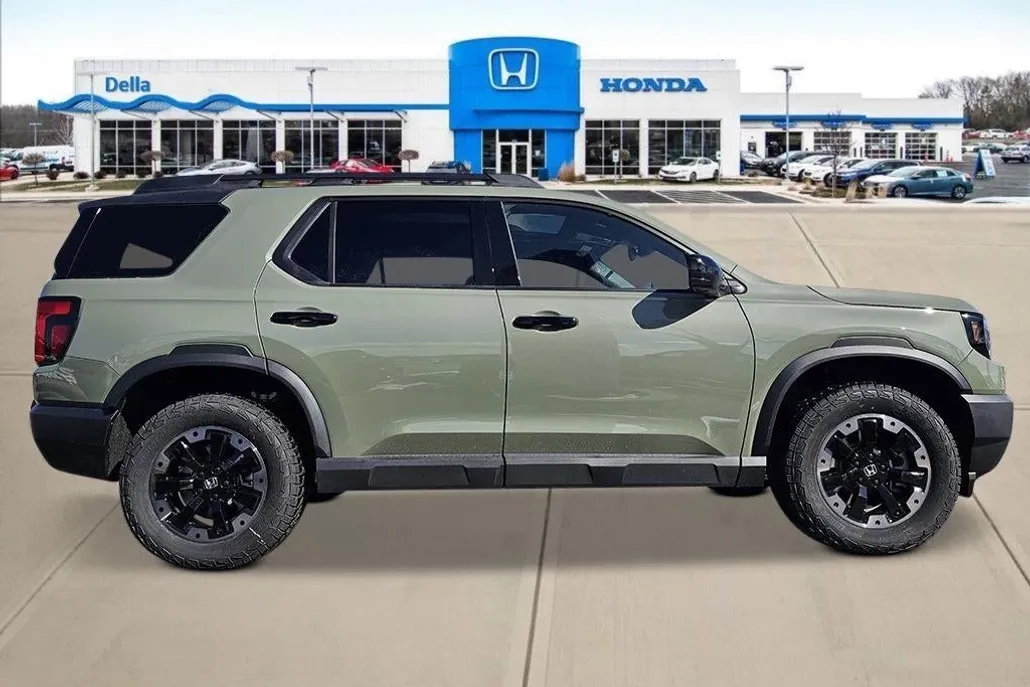 2026 Honda Passport TrailSport Elite photo 1