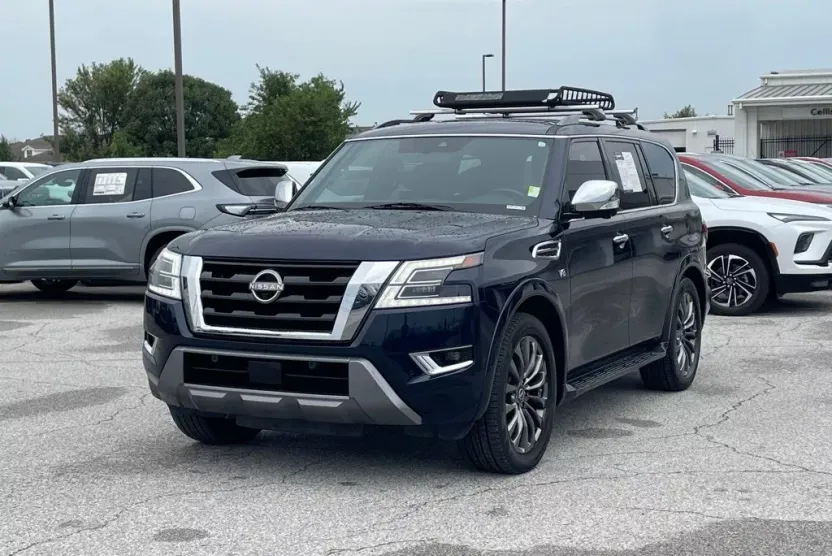 2021 Nissan Armada Platinum photo 1