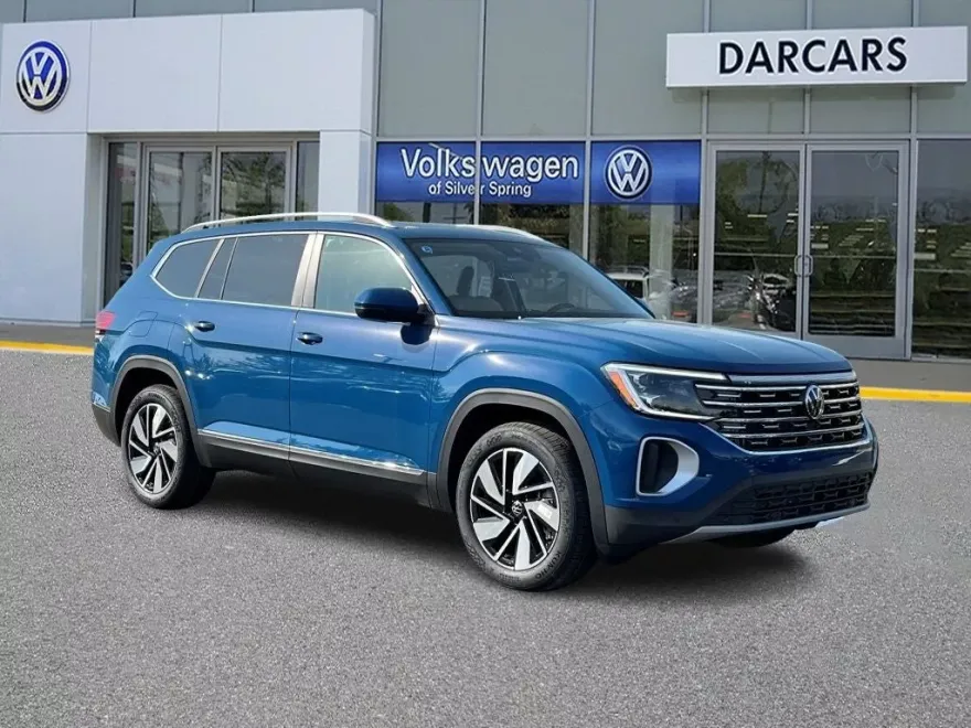 2025 Volkswagen Atlas SEL photo 1