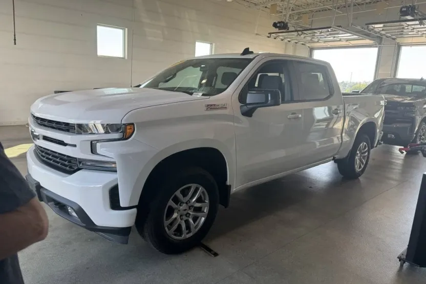 2020 Chevrolet Silverado 1500 RST photo 1