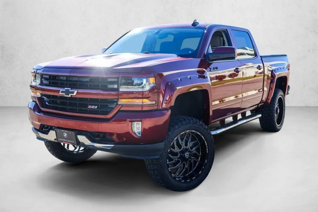 2016 Chevrolet Silverado 1500 LT photo 1