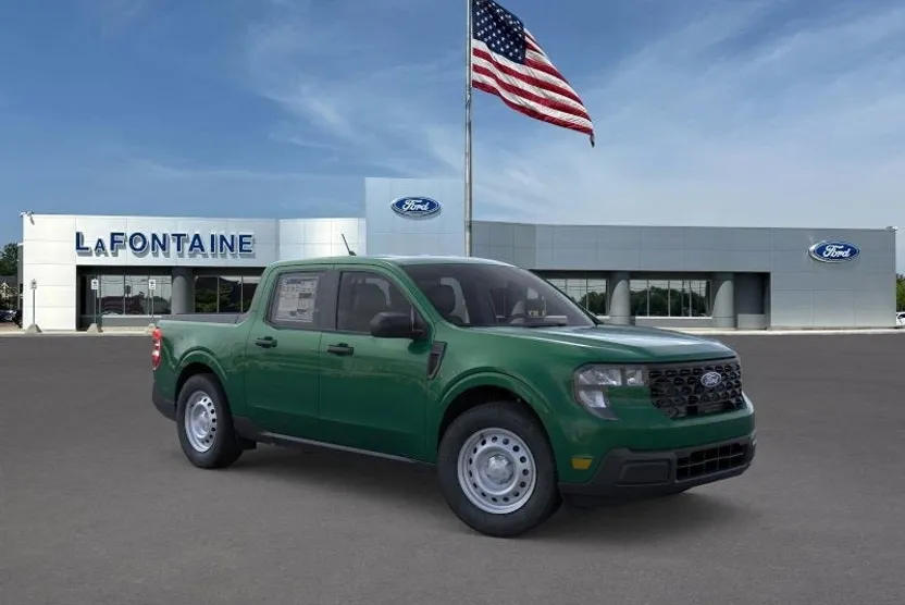 2025 Ford Maverick XL photo 1